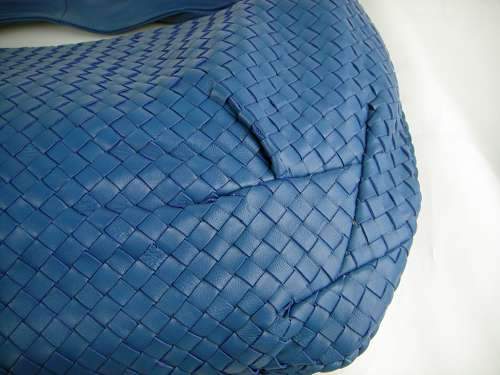 Bottega Veneta 'Belly Veneta' Hobo Bag 9620 blue